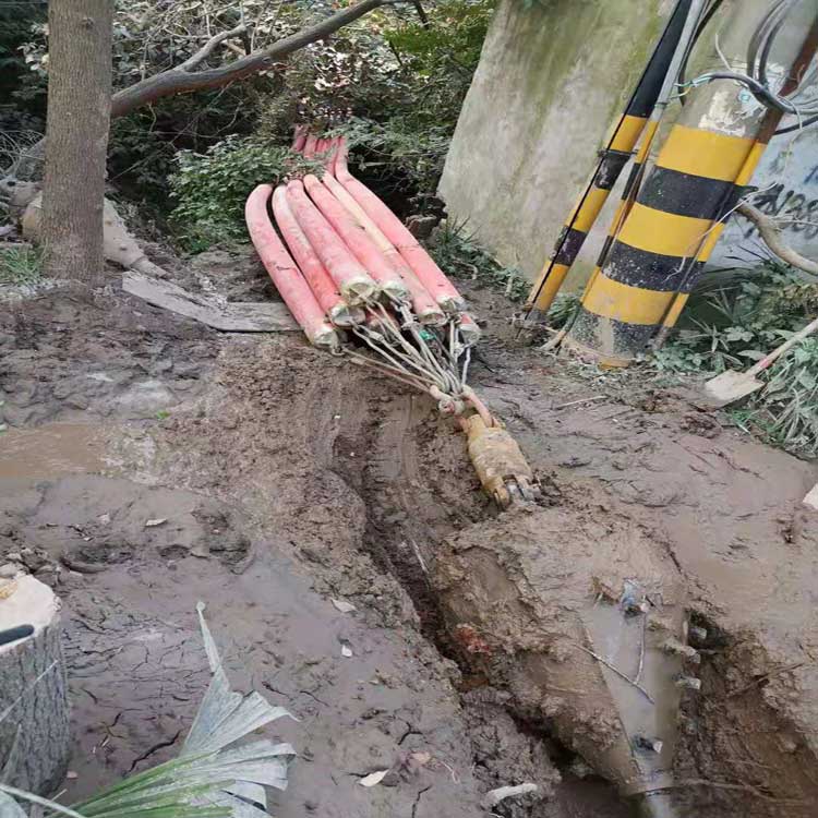 襄阳熔接拖拉管